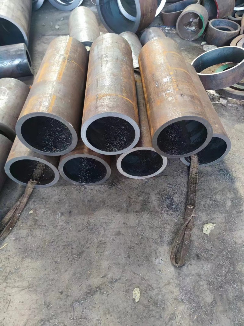 伍家岗伍家岗伍家岗12Cr1MovG无缝钢管切割